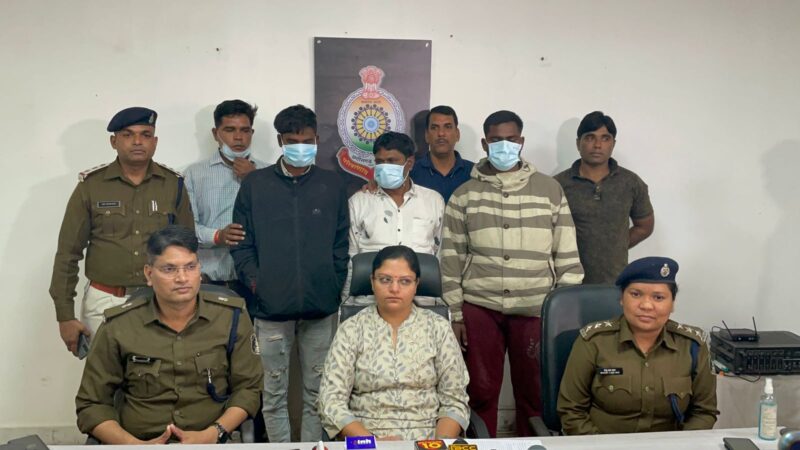 नशे के विरुद्ध पुलिस : प्रतिबंधित कोडीन युक्त कफ सिरप की खरीदी-बिक्री करते तीन आरोपी पकड़े गये…