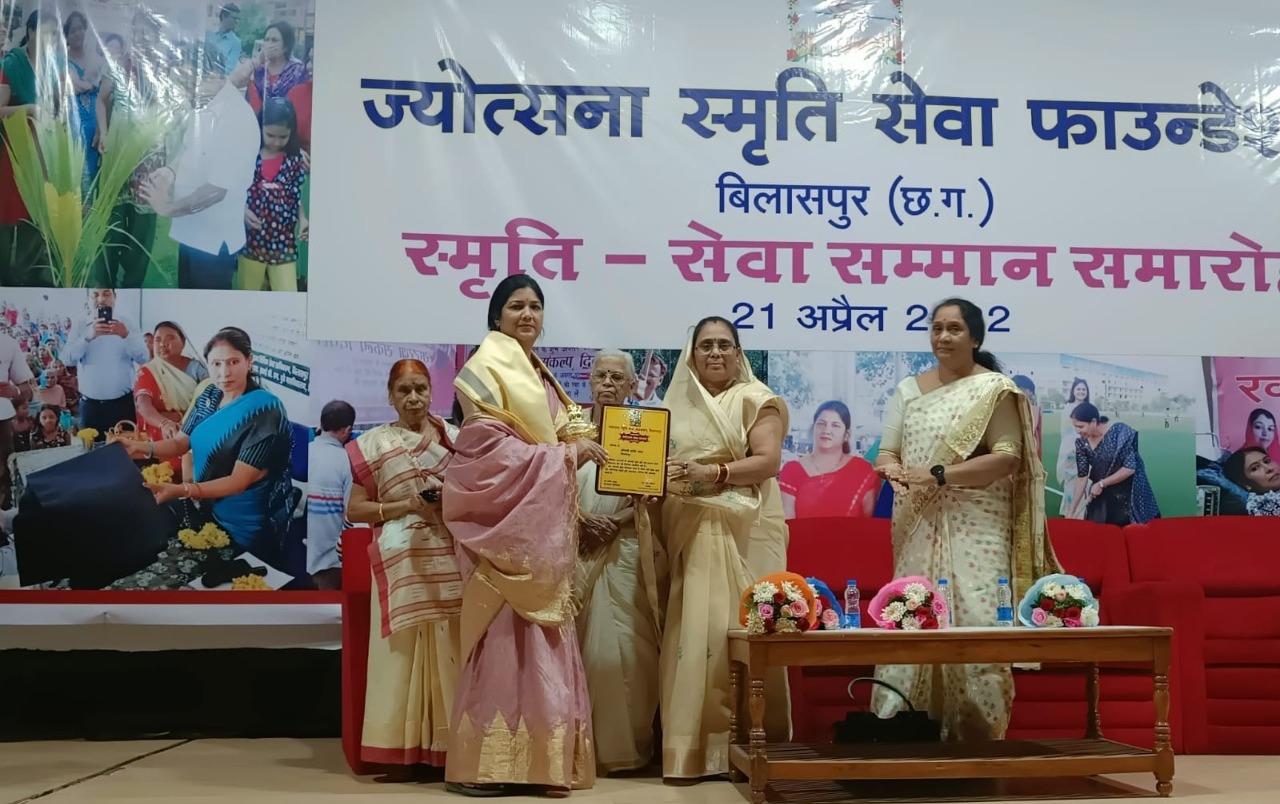 सम्मान लेने से अधिक इसे निभाना महत्वपूर्ण है- पद्मश्री फूलबासन यादव