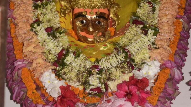 मुख्यमंत्री भूपेश बघेल ने मां महामाया मंदिर में पूजा-अर्चना की, प्रदेशवासियों की सुख-समृद्धि और खुशहाली की कामना की…