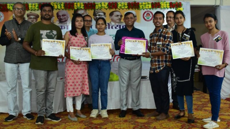 मल्टीमीडिया चित्र प्रदर्शनी…युवाओं के योगदान से ही होता है सर्वश्रेष्ठ राष्ट्र का निर्माणः आईजी डांगी