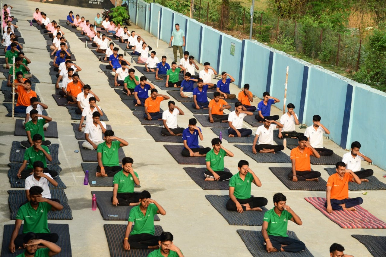 “बालको” ने विश्व योग दिवस पर युवाओं और समुदाय को दिया स्वास्थ्य एवं जागरूकता का संदेश…